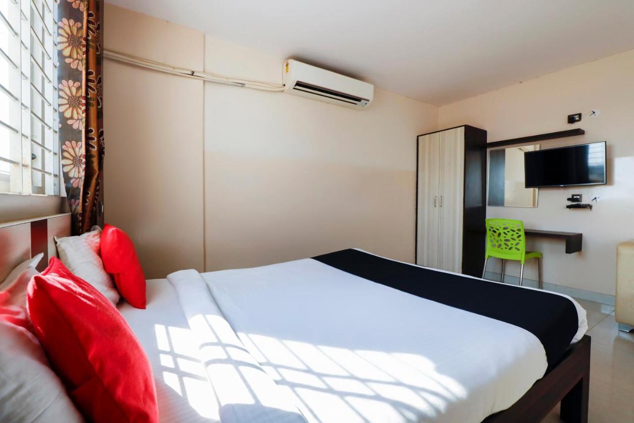 Capital O 70534 Habitat Suites And Rooms Bangalore Exterior foto