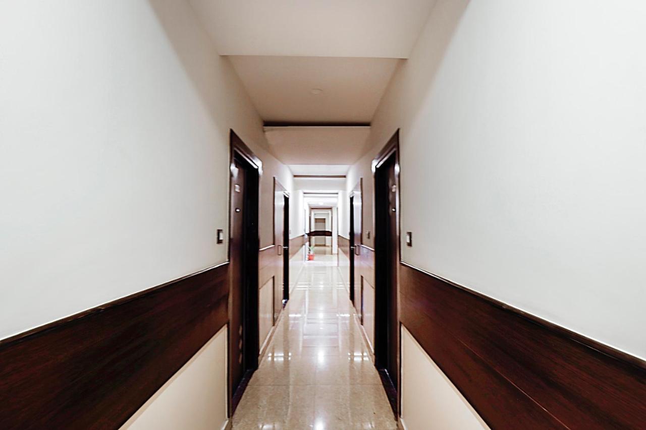 Capital O 70534 Habitat Suites And Rooms Bangalore Exterior foto